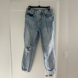 Good American Jeans Distressed Straight Leg